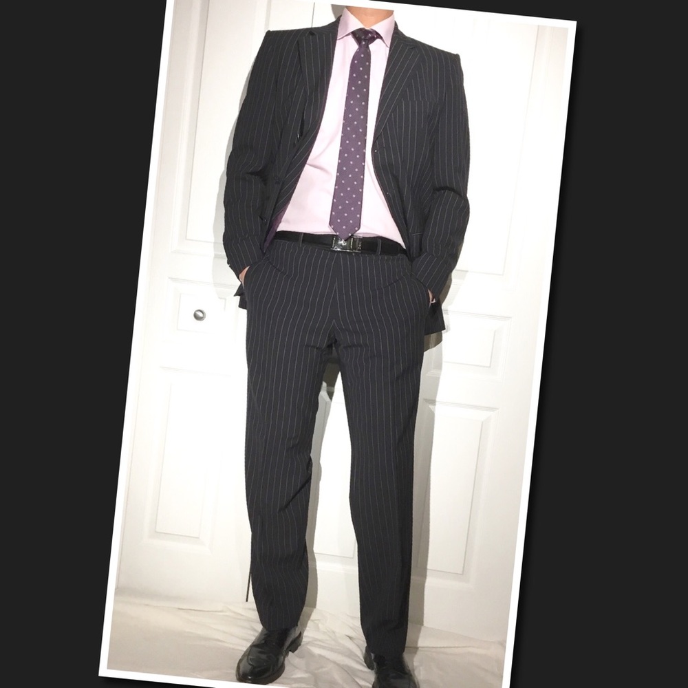 **SOLD** Hugo Boss Suit - Size 50 Euro / 40 US
